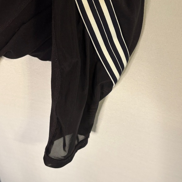 Athleta Black Cropped Leggings Womens Mesh  Medium - Picture 4 of 8